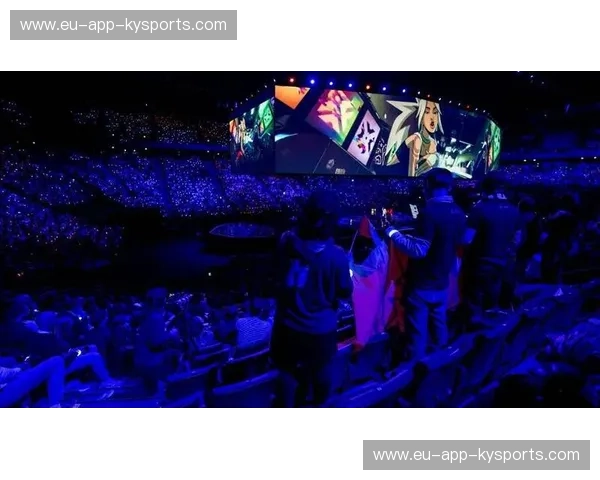 LEC引援大揭秘：明星转会背后的秘密与未来布局